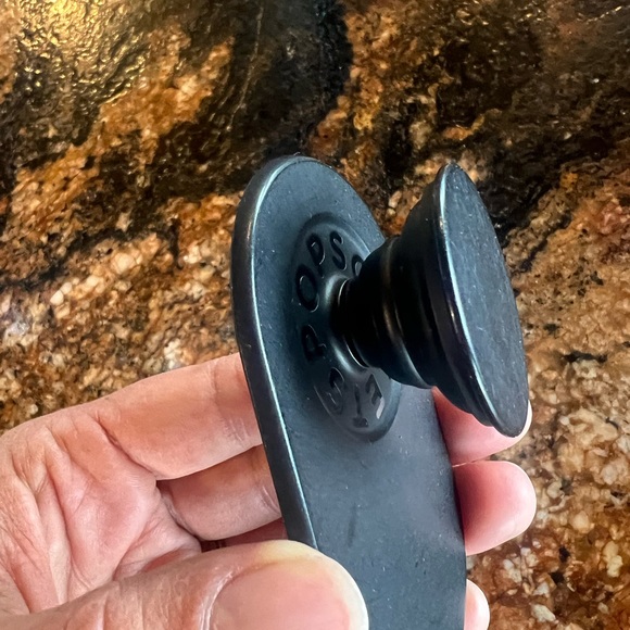 Mag Safe bundle! - Picture 12 of 13